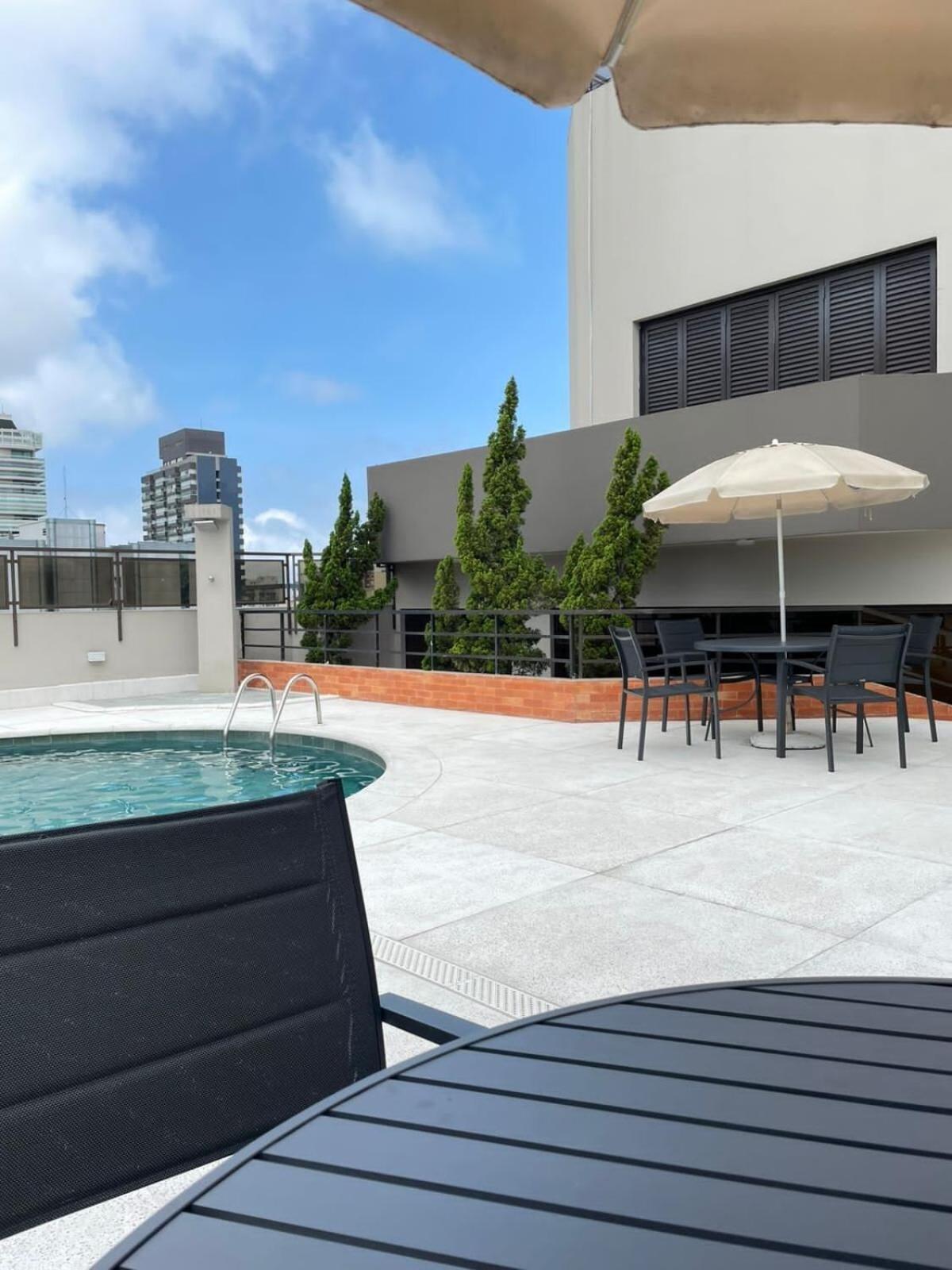 Flat No Hotel Cosmopolitan Com Estacionamento Gratis E Piscina Сантус Екстер'єр фото